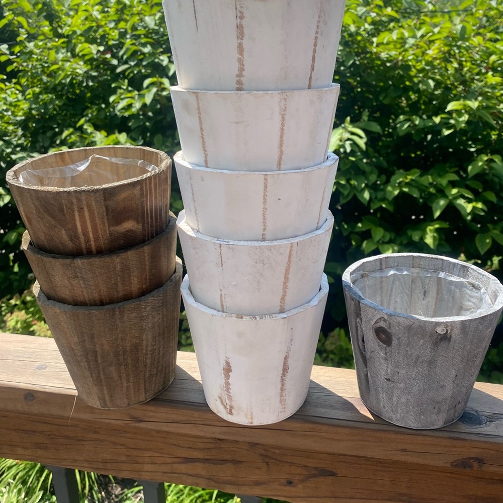 Set of 9 Rustic Wooden Planters in White and Brown - Picture 2 of 14